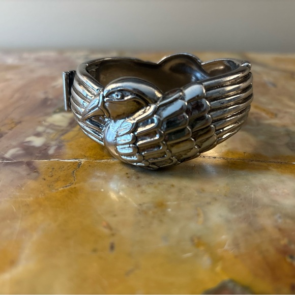 Laurel Burch Jewelry - Laurel Burch Signed Mynah Bird Bracelet Silver Tone Chunky Hinged Cuff Vintage